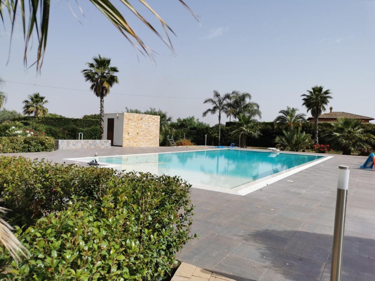 Villa Patrizia กานิกัตติ ภายนอก รูปภาพ
